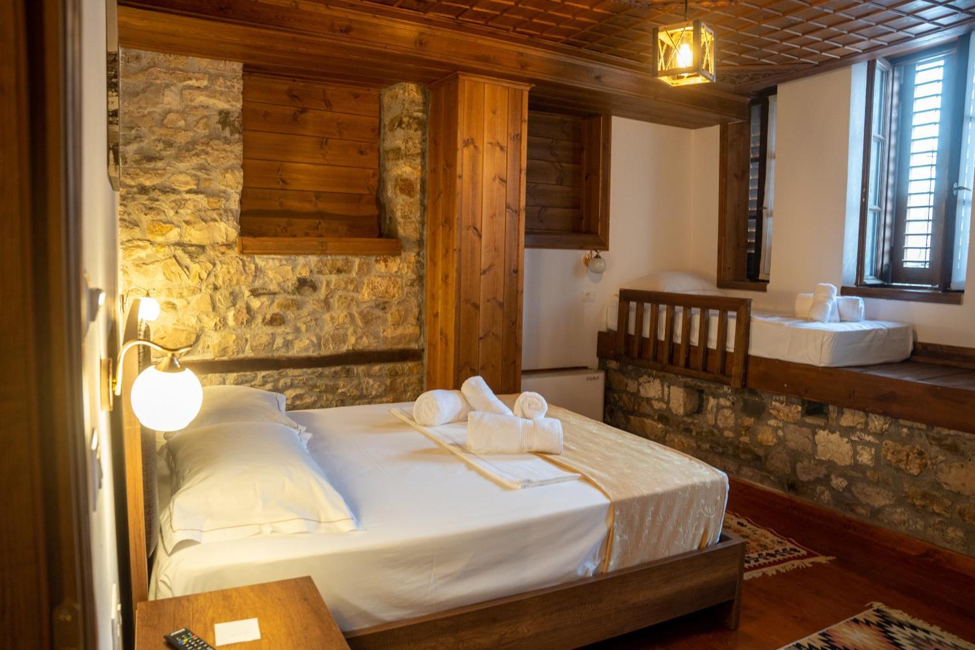 Hotel Kapllani Berat Cameră foto