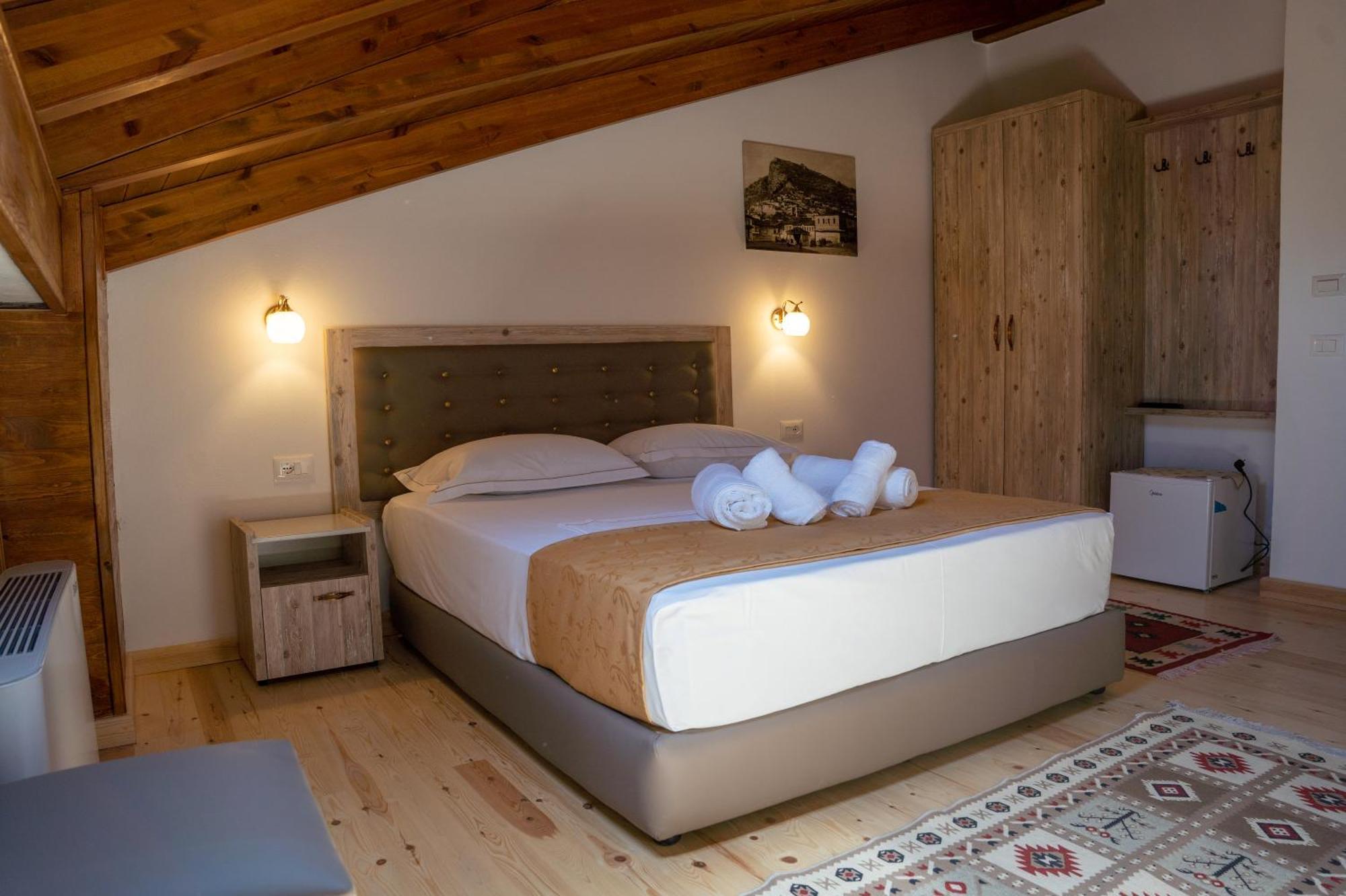 Hotel Kapllani Berat Cameră foto